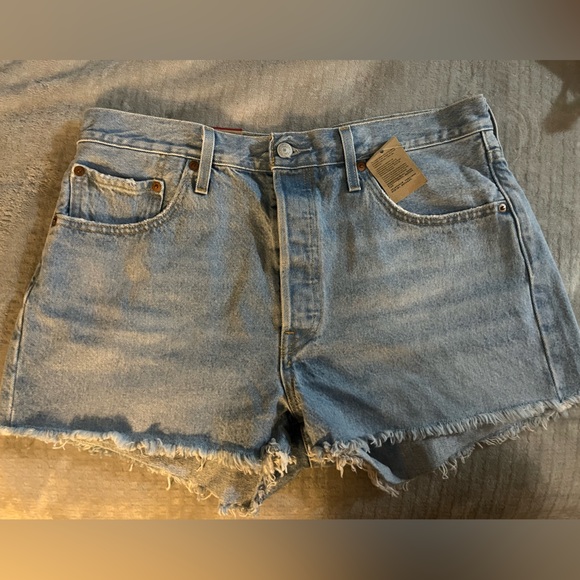 NWT LEVI’S 501 ORIGINAL SHORT HIGH RISE WOMENS - Picture 7 of 12